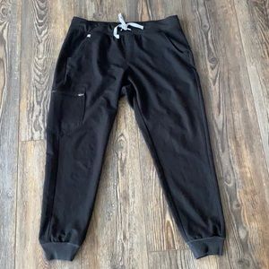 FIGS Black Jogger Scrub Pants